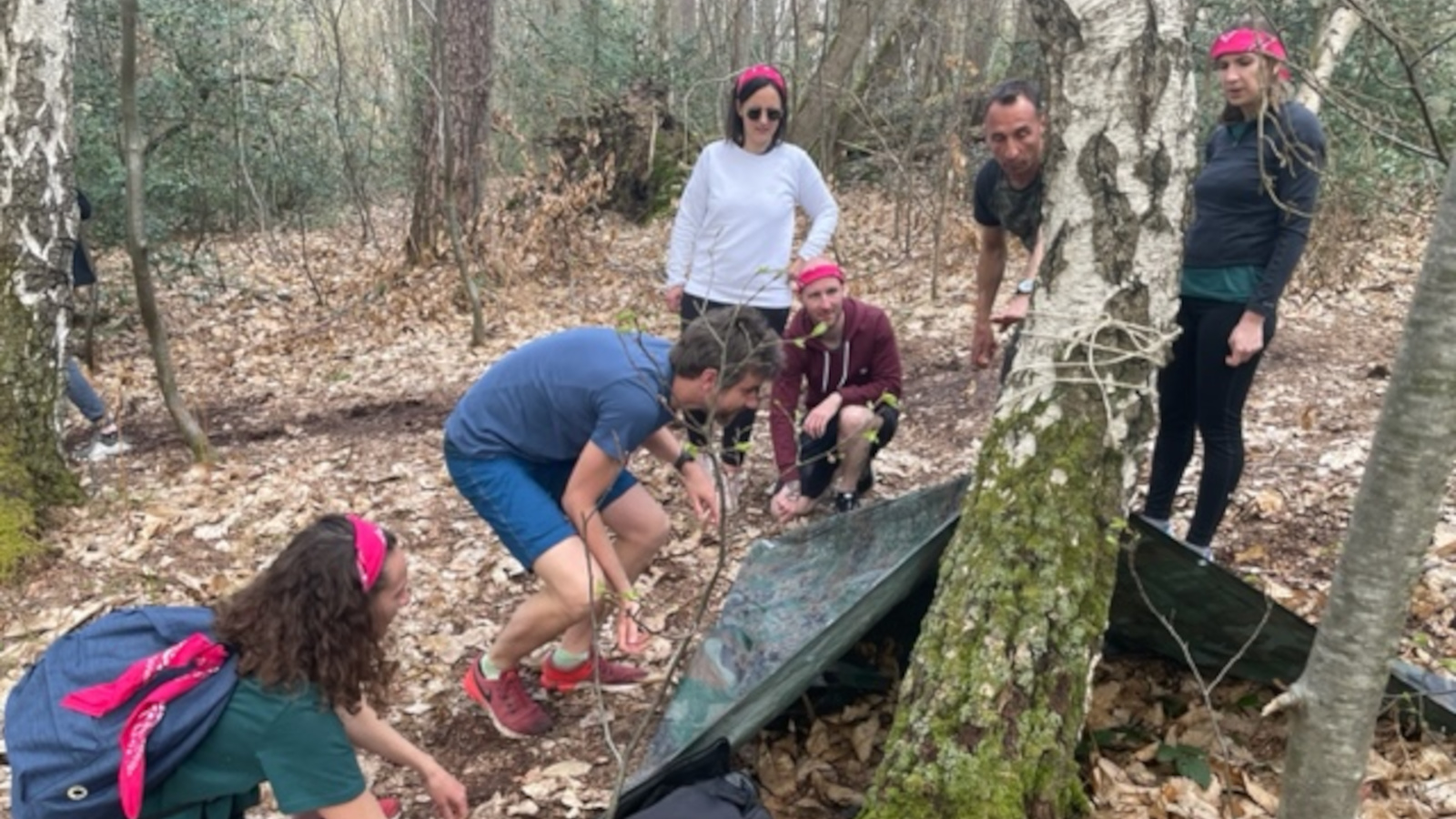 team-building-insolite-man-vs-wild-taos-illustration-1